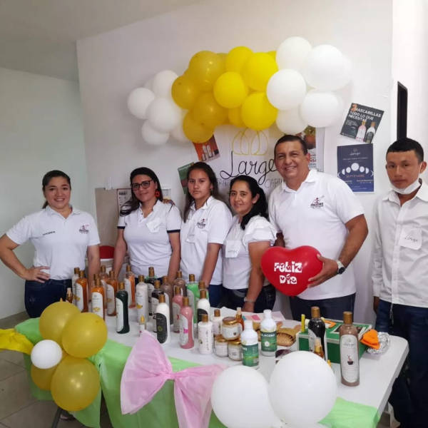 Ideas de negocios de estudiantes de INTECOS Valledupar