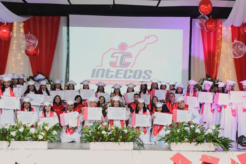 Ceremonia de grado INTECOS Valledupar 2026